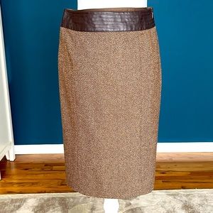 Ann Taylor Loft Brown black herringbone straight skirt. Size 0.  Fully lined